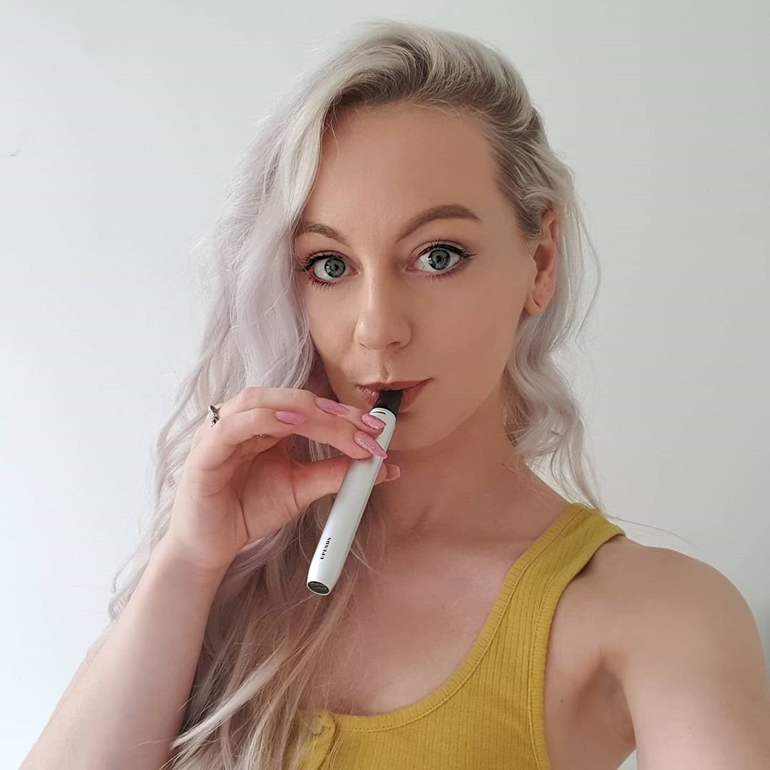 smoking_mermaid_118035376_900935643728150_7484066517196146587_n